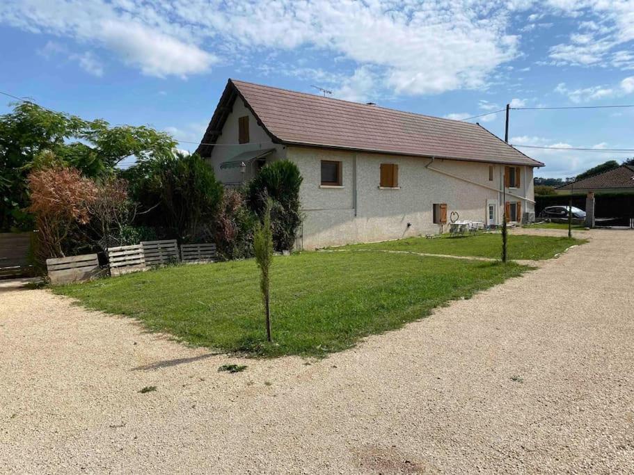 Aaah La Campagne. . . Appartement Faverges-de-la-Tour